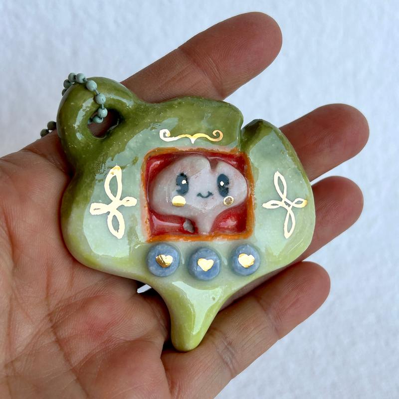 Plants & Flowers 2025 - Cynara Akemi Mori - "Gingko Tamagotchi"