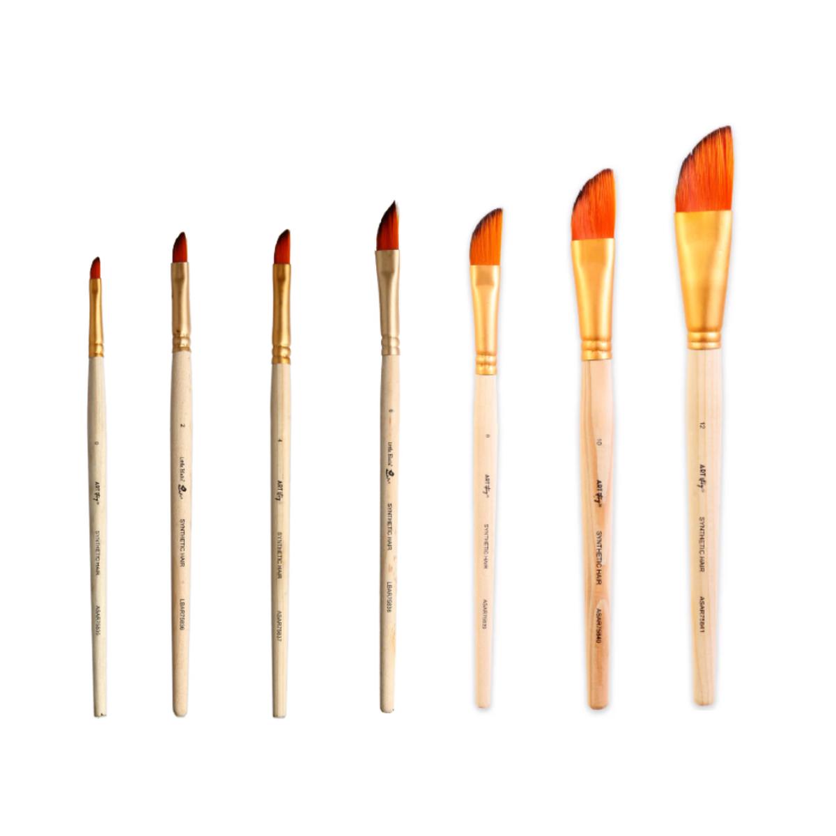 Dagger Brush Synthetic Hair Size 0 2 4 6 8 10 12 Set of 7 pc